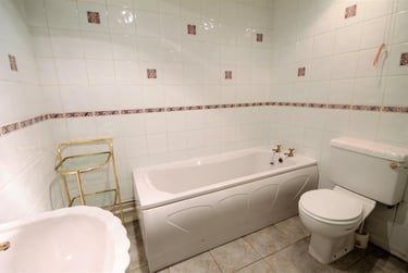 2 bed flat, Dene Court, Heaton, Newcastle, NE77BZ - Image 6